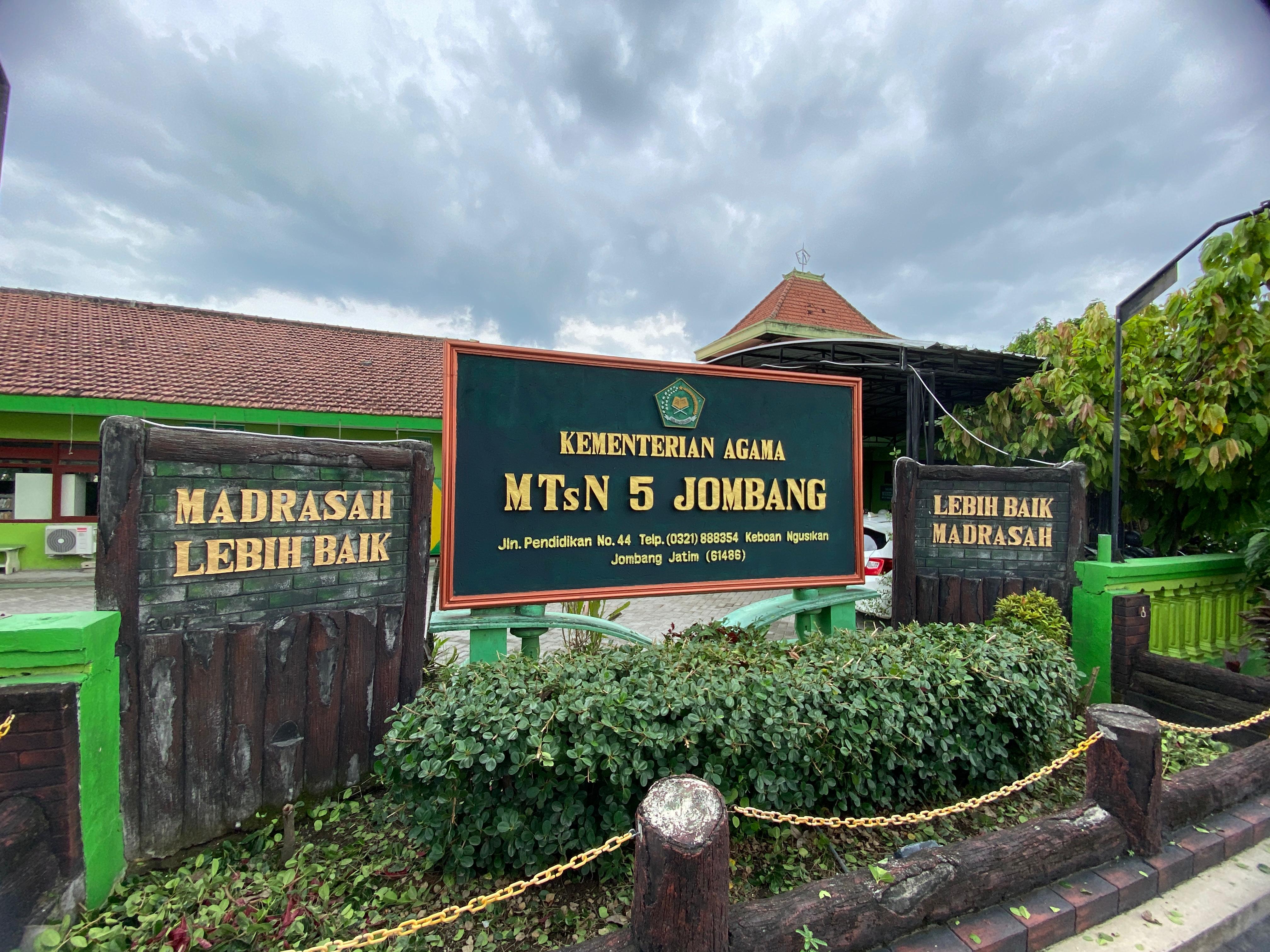 SMA NEGERI 2 SANDAI